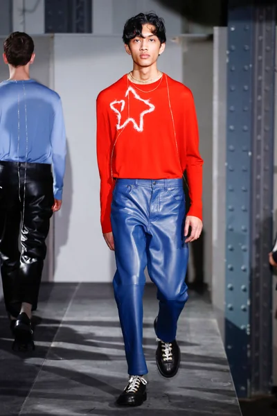 Look 21
